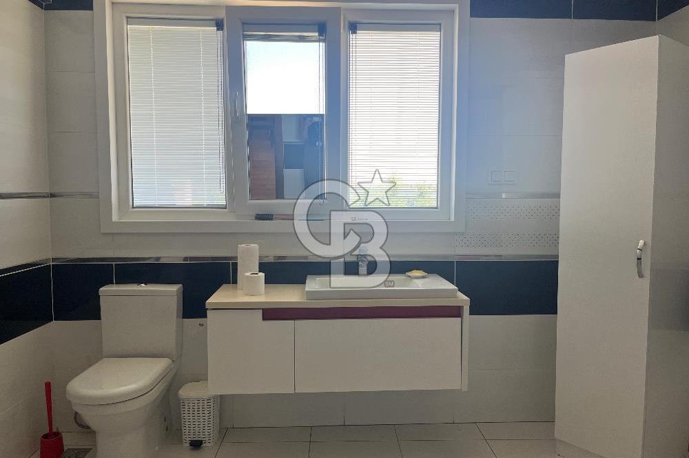 Gölbaşı Ballıkpınarda Bahçekent Sitesinde Geniş Villa 
