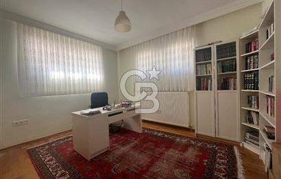 Gölbaşı Ballıkpınarda Bahçekent Sitesinde Geniş Villa 