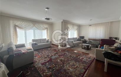 Gölbaşı Ballıkpınarda Bahçekent Sitesinde Geniş Villa 