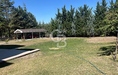 Gölbaşı Ballıkpınarda Bahçekent Sitesinde Geniş Villa 