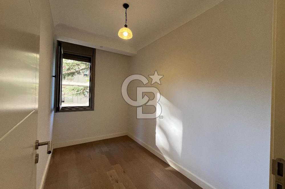 SUADİYE BAĞDAT CADDESİ SATILIK DAİRE 