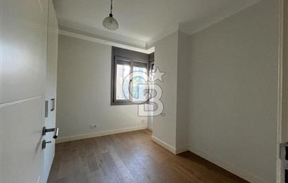 SUADİYE BAĞDAT CADDESİ SATILIK DAİRE 