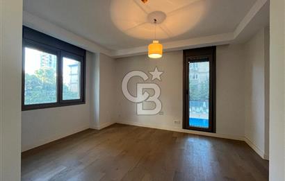SUADİYE BAĞDAT CADDESİ SATILIK DAİRE 
