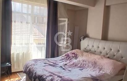 ESENYURT ÜÇEVLERDE METROYA YAKIN 6+2 GENİŞ AİLE DAİRESİ