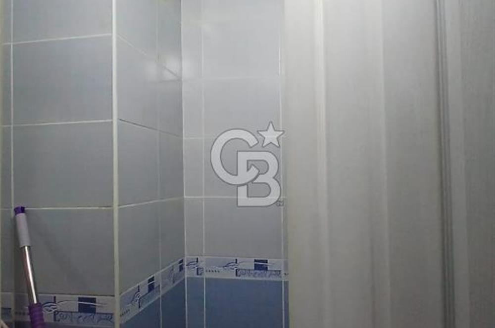 ESENYURT ÜÇEVLERDE METROYA YAKIN 6+2 GENİŞ AİLE DAİRESİ
