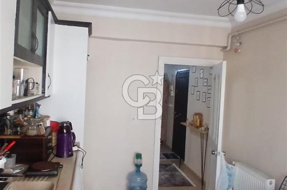 ESENYURT ÜÇEVLERDE METROYA YAKIN 6+2 GENİŞ AİLE DAİRESİ