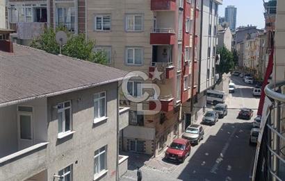 ESENYURT ÜÇEVLERDE METROYA YAKIN 6+2 GENİŞ AİLE DAİRESİ