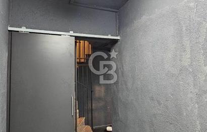 Çekmeköy Mimar Sinan Mahallesi 3 Katlı Kiralık Dükkan