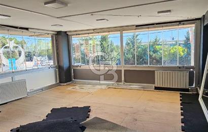 Çekmeköy Mimar Sinan Mahallesi 3 Katlı Kiralık Dükkan