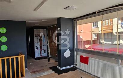 Çekmeköy Mimar Sinan Mahallesi 3 Katlı Kiralık Dükkan