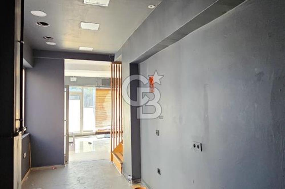Çekmeköy Mimar Sinan Mahallesi 3 Katlı Kiralık Dükkan
