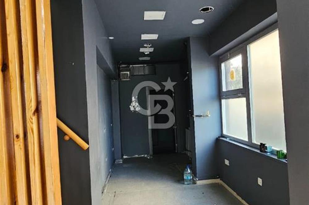 Çekmeköy Mimar Sinan Mahallesi 3 Katlı Kiralık Dükkan