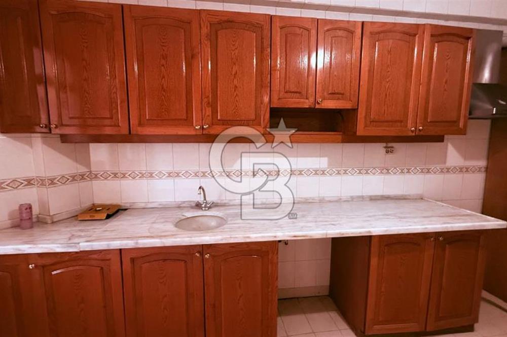 YILDIZEVLER MAHALLESİN'DE 709.SOKAK SATILIK DAİRE