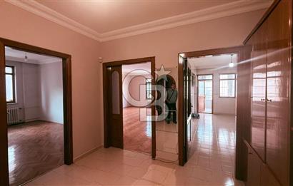 YILDIZEVLER MAHALLESİN'DE 709.SOKAK SATILIK DAİRE
