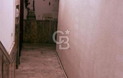 YILDIZEVLER MAHALLESİN'DE 709.SOKAK SATILIK DAİRE