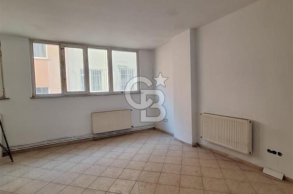 Fırsat!!!Beşiktaş Dikilitaş'ta Kiralık 85m² Dükkan