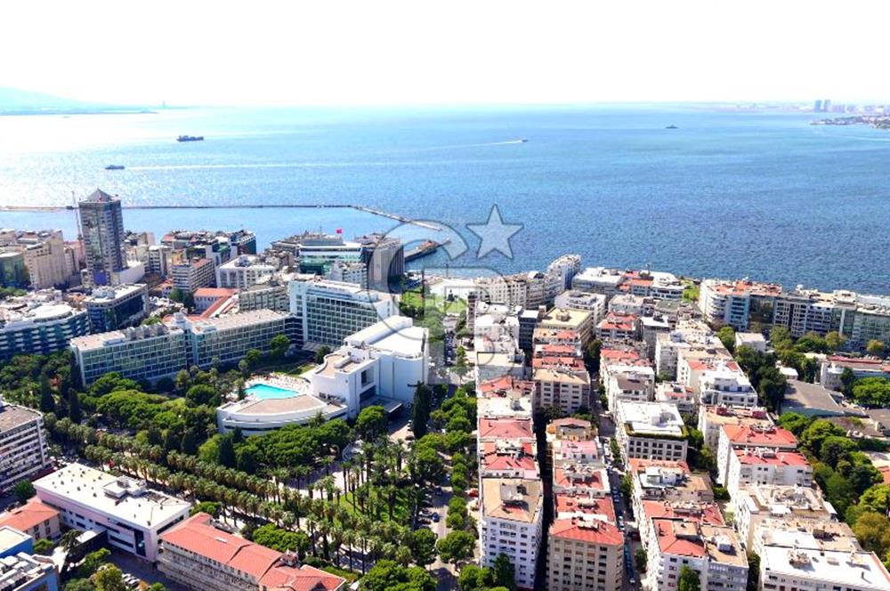 İzmir Alsancak'ta Merkezi Konumda 3+1 Geniş Daire Satılık
