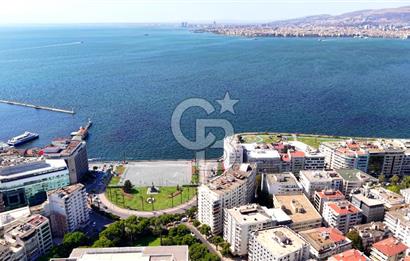 İzmir Alsancak'ta Merkezi Konumda 3+1 Geniş Daire Satılık