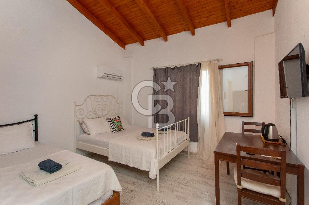 Foça Yenibağarası'nda Satılık Butik Otel