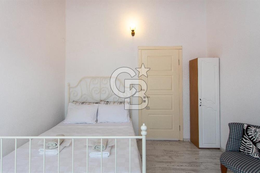 Foça Yenibağarası'nda Satılık Butik Otel