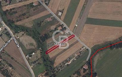 İstancul Silivri Çeltik Mah. Tem Otoyoluna Çok yakın Satılık 1082 M2 Tarla