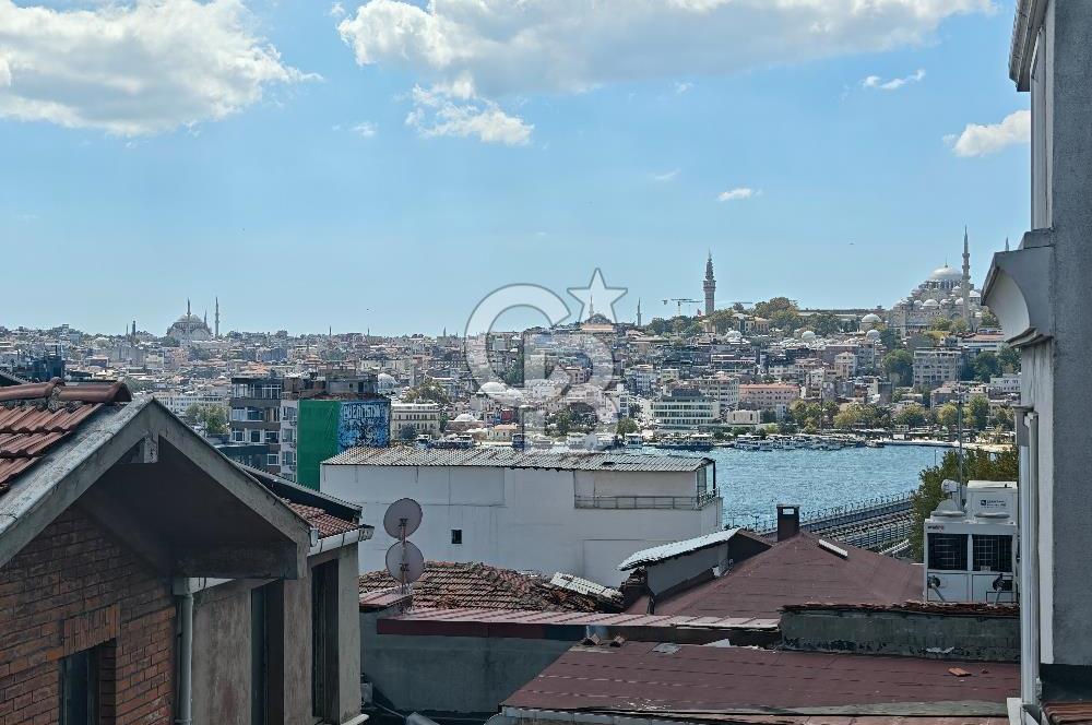 ŞİŞHANE'DE YENİLENMİŞ DENİZ MANZARALI SEÇENEKLİ 1+0 DAİRELER
