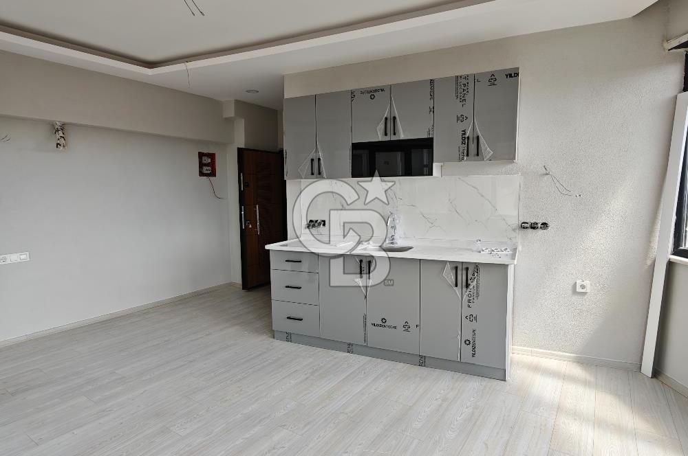 ŞİŞHANE'DE YENİLENMİŞ DENİZ MANZARALI SEÇENEKLİ 1+0 DAİRELER