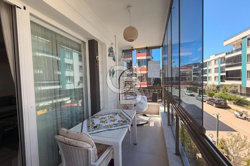 AKÇAY İKİZÇAY DA HANZADE KONAKLARINDA GENİŞ 1+1 SATILIK DAİRE