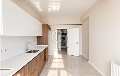 MALTEPE ESENKENT' TE ADALAR MANZARALI SİTE İÇİ SIFIR 4+1 SATILIK DAİRE