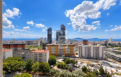 MALTEPE ESENKENT' TE ADALAR MANZARALI SİTE İÇİ SIFIR 4+1 SATILIK DAİRE