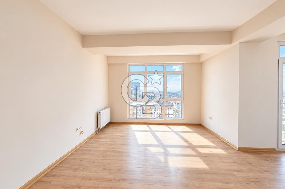 MALTEPE ESENKENT' TE ADALAR MANZARALI SİTE İÇİ SIFIR 4+1 SATILIK DAİRE