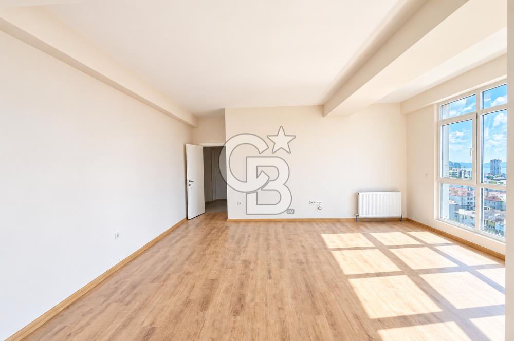 MALTEPE ESENKENT' TE ADALAR MANZARALI SİTE İÇİ SIFIR 4+1 SATILIK DAİRE