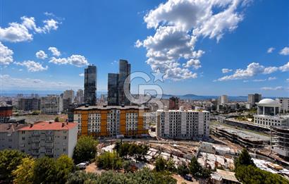 MALTEPE ESENKENT' TE ADALAR MANZARALI SİTE İÇİ SIFIR 4+1 SATILIK DAİRE
