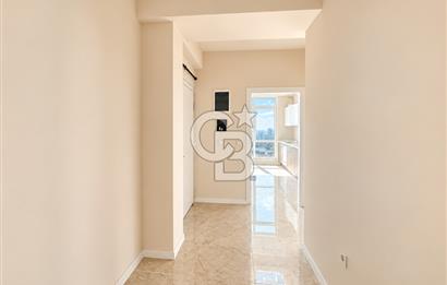 MALTEPE ESENKENT' TE ADALAR MANZARALI SİTE İÇİ SIFIR 4+1 SATILIK DAİRE