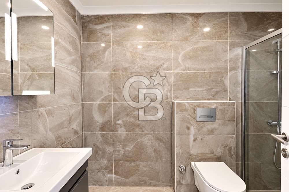 MALTEPE ESENKENT' TE ADALAR MANZARALI SİTE İÇİ SIFIR 4+1 SATILIK DAİRE