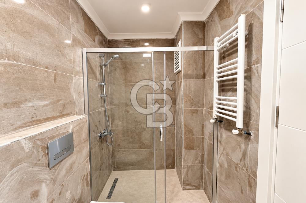 MALTEPE ESENKENT' TE ADALAR MANZARALI SİTE İÇİ SIFIR 4+1 SATILIK DAİRE