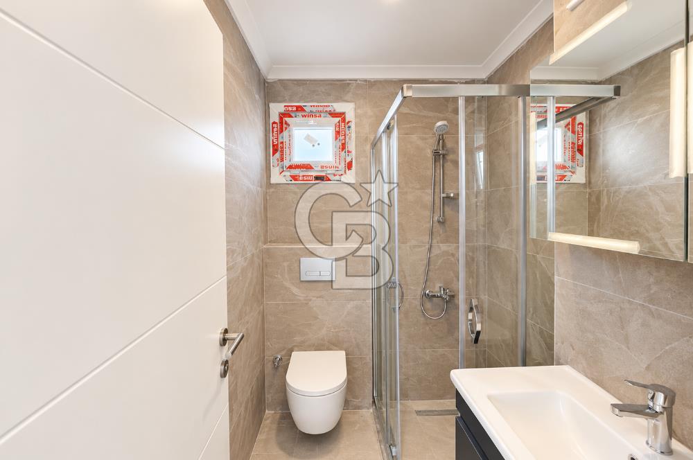 MALTEPE ESENKENT' TE ADALAR MANZARALI SİTE İÇİ SIFIR 4+1 SATILIK DAİRE