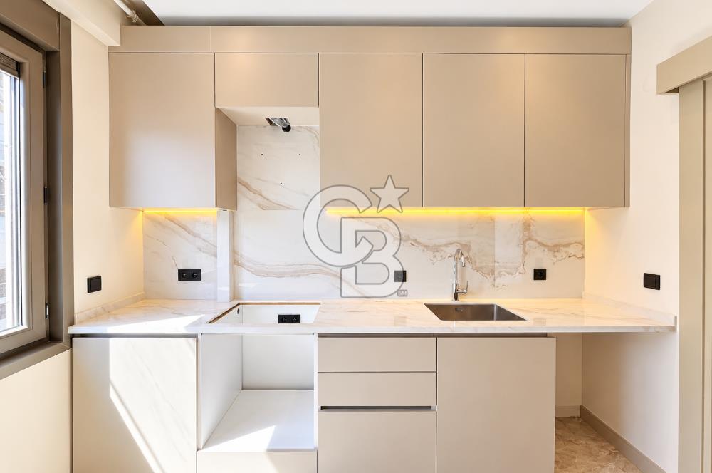 GÖZTEPE GÜNEBAKAN SOKAK' TA SIFIR BİNADA BALKONLU ÖNÜ KAPANMAZ 3+1 DAİRE