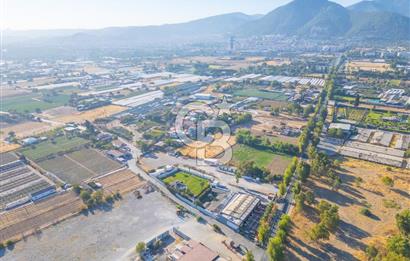  İNCİRALTI’NDA 9.987 m² STRATEJİK KONUMDA TİCARİ GAYRİMENKUL