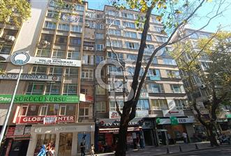KIZILAY NECATİBEY CAD. KİRALIK 2+1 LÜKS OFİS - 1 - 372324