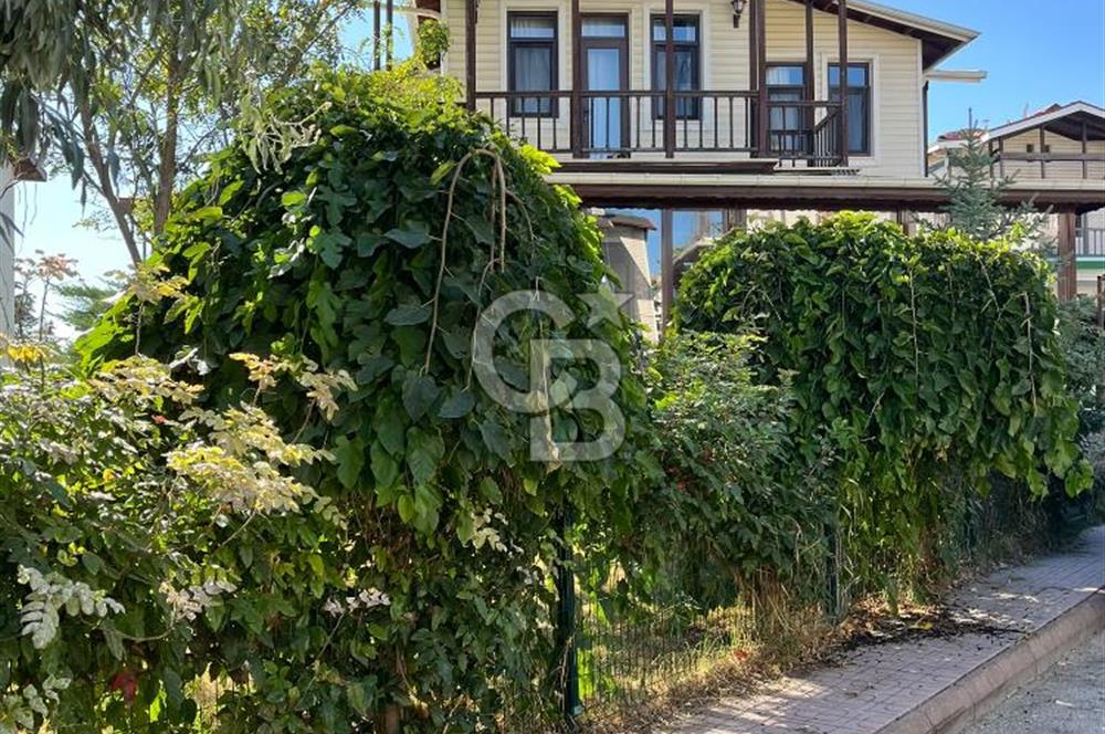 CB SITKI ŞİMŞEK'TEN DOKTORLAR SİTESİ'NDE MODERN VE ŞIK VİLLA