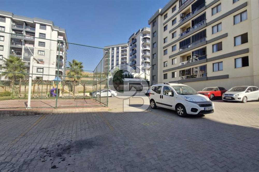 Karabağlar Devrim Mahallesinde Site İçerisinde Kiralık 3+1 Daire