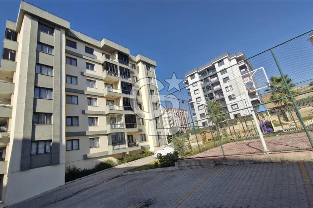 Karabağlar Devrim Mahallesinde Site İçerisinde Kiralık 3+1 Daire