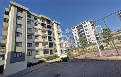 Karabağlar Devrim Mahallesinde Site İçerisinde Kiralık 3+1 Daire