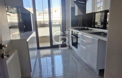 Karabağlar Devrim Mahallesinde Site İçerisinde Kiralık 3+1 Daire