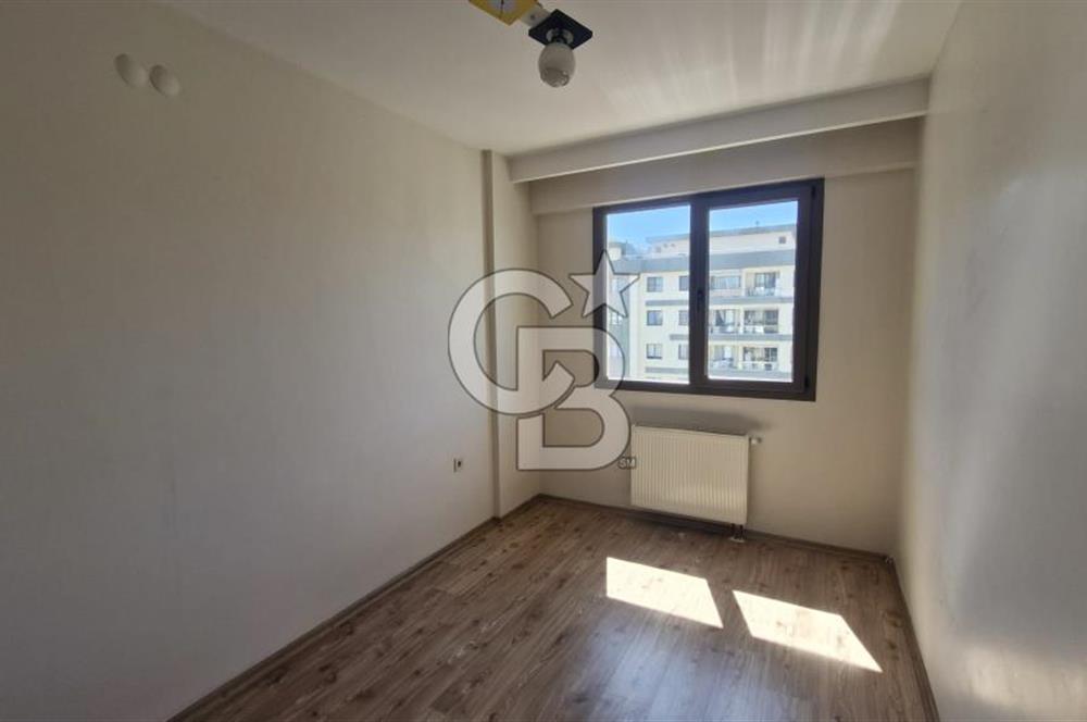 Karabağlar Devrim Mahallesinde Site İçerisinde Kiralık 3+1 Daire