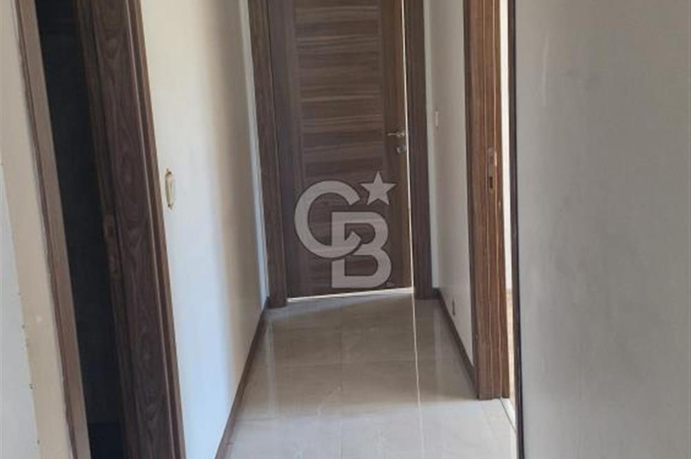 Karabağlar Devrim Mahallesinde Site İçerisinde Kiralık 3+1 Daire
