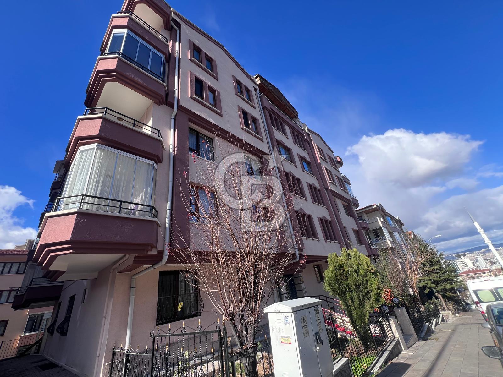 Çankaya Cevizlidere Mahallesi İçi Yapılı Satılık 3+1 Daire