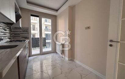 Tuzla İstasyonda Marmaraya 3 Dakika 1. Katta 110 m² Geniş 3+1