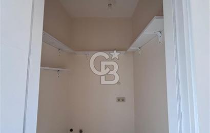 Tuzla İstasyonda Marmaraya 3 Dakika 1. Katta 110 m² Geniş 3+1